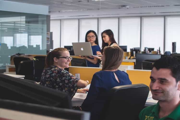 how to start a logistics company